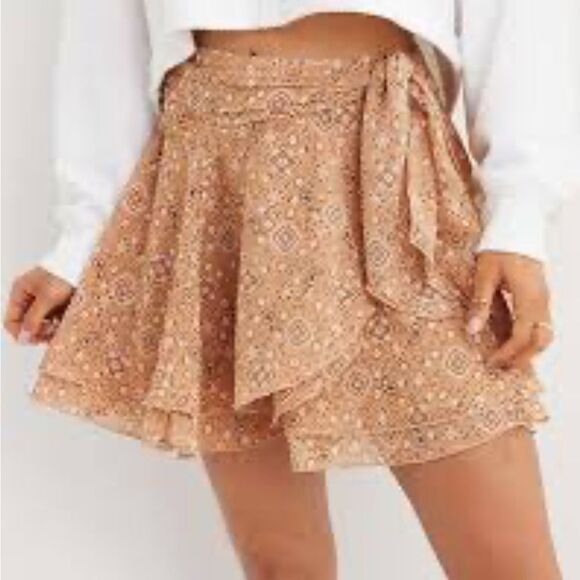 NWT AERIE Wrap Tie Skirt Brown Paisley Size Large - Picture 9 of 9